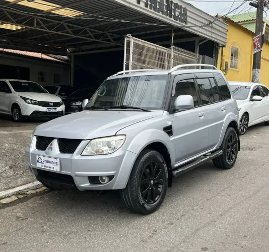 Mitsubishi Pajero TR4 2.0 Flex 16V 4X2 Mec. 2014