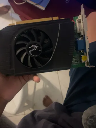 Placa de vídeo gt 220 zotac 1gb