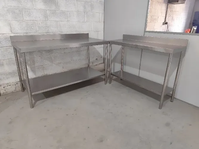 Bancada rodobanca inox 2,80×0,70×0,90 c/ prateleira
