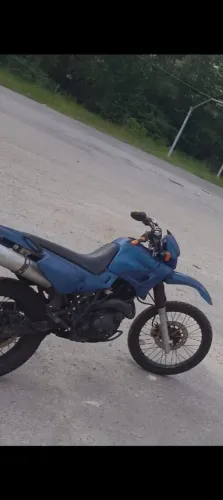 Venda-se XT-600 