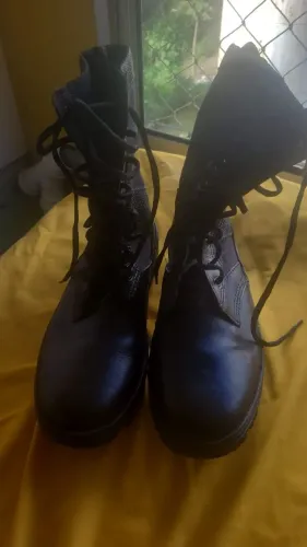 Bota de Segurança tamanho 42 nova
