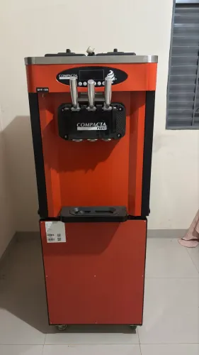 Máquina de sorvete 