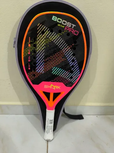 Raquete de Beach tênis Shark.