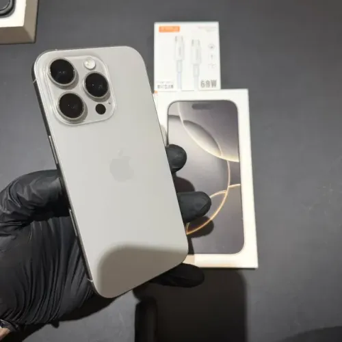 iPhone 16 Pro 128GB Natural! Perfeito Estado! Nunca mexido! Acc cartão! é OPORTUNIDADE!