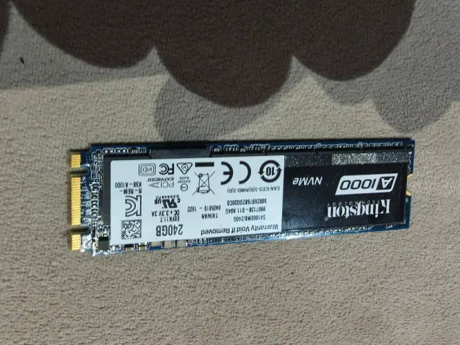 M2 240 GB Kingston