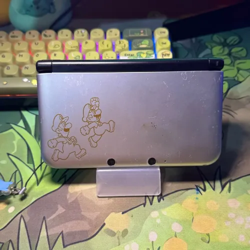 Nintendo 3DS XL Edição Limitada Mario e Luigi