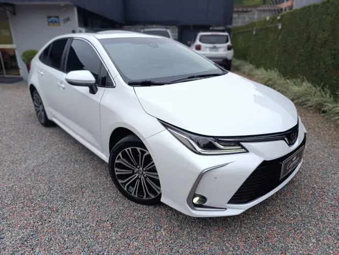 Toyota Corolla Altis 2.0 Flex 16V Aut. 2022