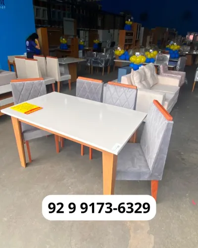 Mesa Miami com 4 Cadeiras - R$ 1.198,92