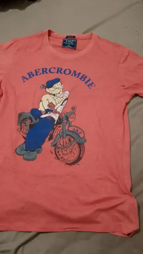 02 camisetas Abercrombie original