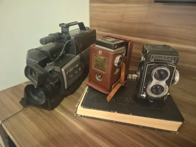 Vendo coleção de máquinas fotográficas 