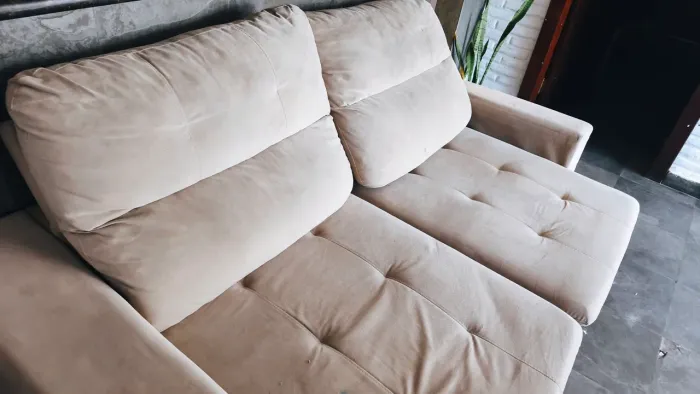 SOFA RETRÁTIL 3 LUGARES