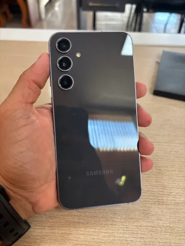 Samsung galaxy s23 FE 128G