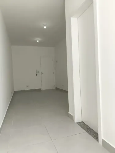 Imóvel para aluguel com 20 metros quadrados com 1 quarto em Jardim Esmeralda - São Paulo -