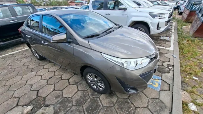 Toyota Yaris XL Sedan 1.5 Flex 16V 4P Aut. 2020