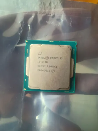 Processador i3 7100 2 GB 