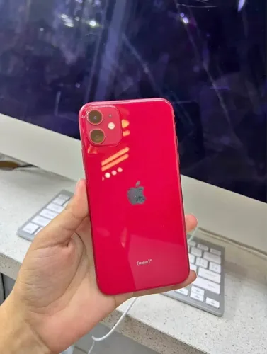 iPhone 11 126gb VERMELHO