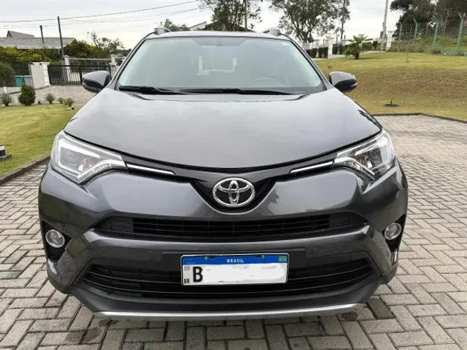 Toyota RAV4 2.0 Top 4X2 16V Aut. 2018
