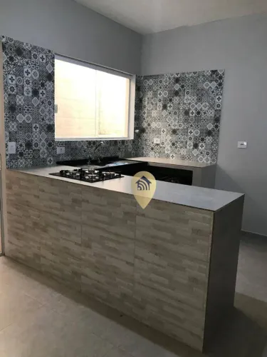 Casa para locação parte térrea.