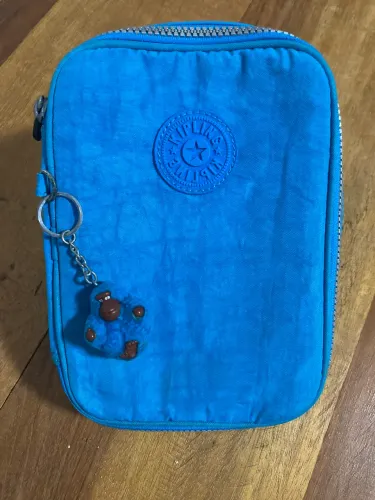 Estojo Escolar Kipling