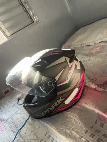 Capacete novo