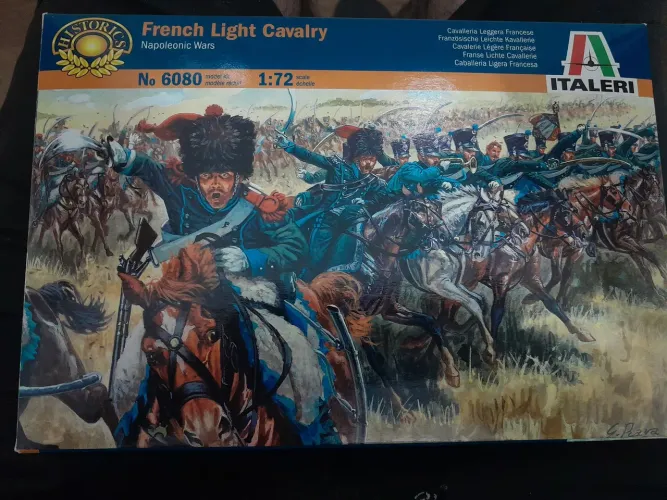 Plastimodelismo. Guerras Napoleônicas. Cavalaria Francesa. Marca Italiana ITALERI. Escala