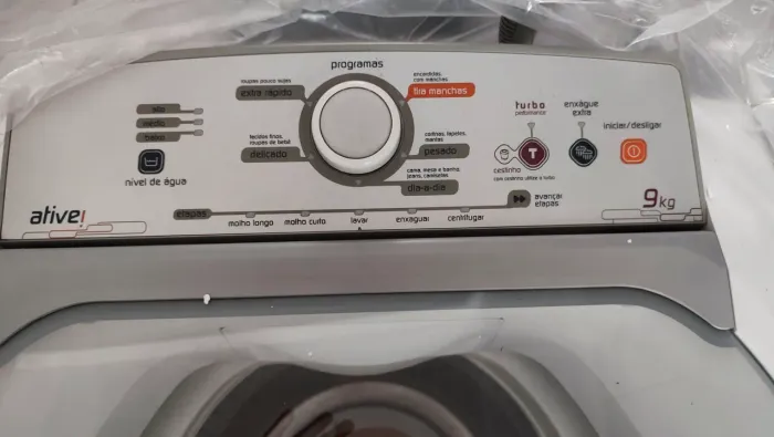 Máquina de lavar roupas