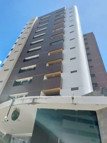 Apartamento no Manaíra: Amplo, Nascente e Super Ventilado!