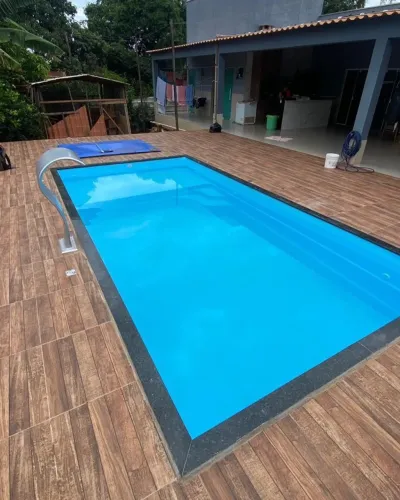 Pisicna de Fibra 6 metros Retangular com linda prainha com Hidromassagem