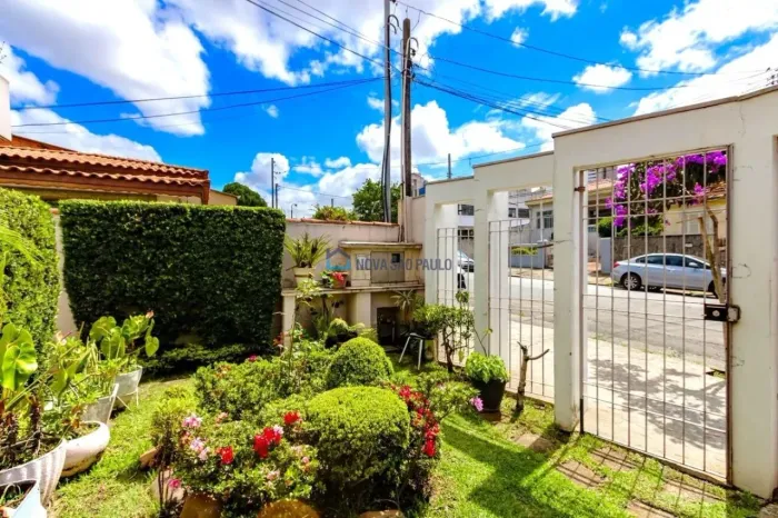 Locação. Casa/Sobrado Jardim da Saúde com 360M². 4 quartos. 3 vagas