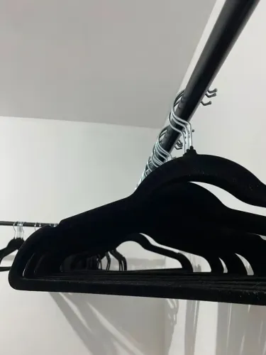 KIT 100 CABIDES DE VELUDO ULTRAFINO ANTIDESLIZANTE PRETO EM EXCELENTE ESTADO