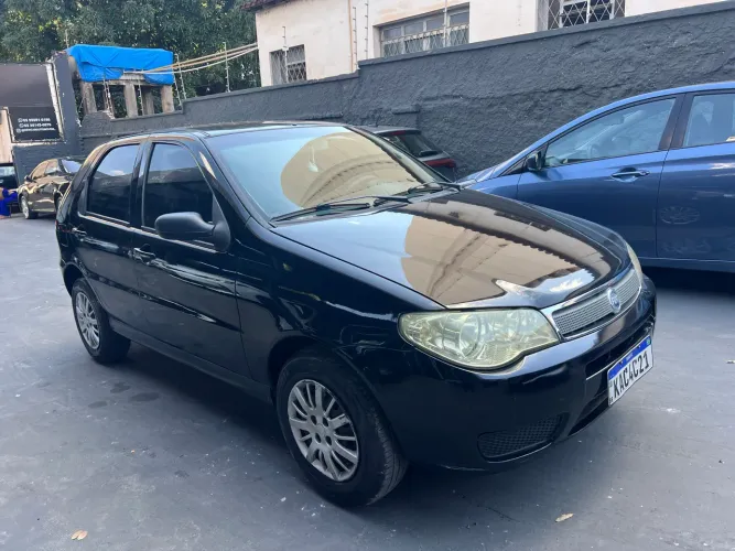 Fiat Palio HLX 1.8 MPI Flex 8V 4P 2007