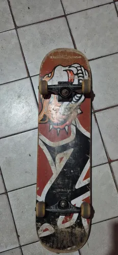 SKATE RED?NOSE