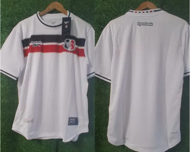 Camisa branca reebok Santa Cruz