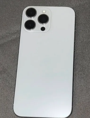 iPhone 16 Pro Cor branca 512