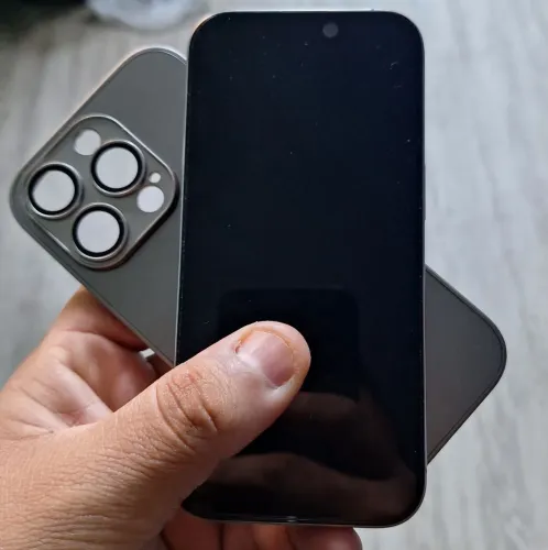 IPHONE 16 PRO