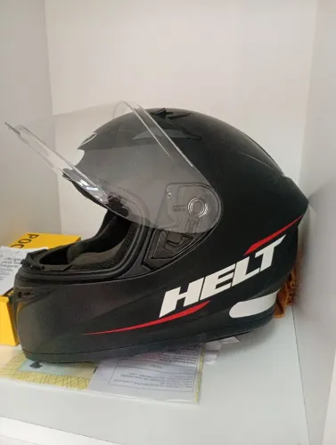 Vende se um capacete praticamente novo me chama no WhatsApp *