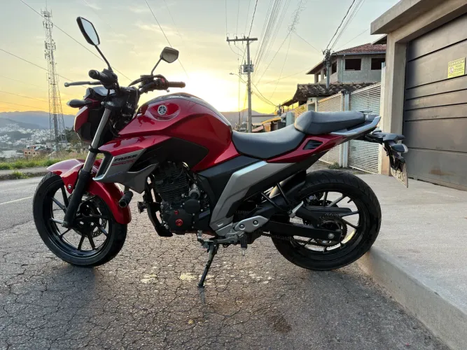 Yamaha Fazer 250 2020 | Apenas 20.954 km | Impecável | R$ 19.000