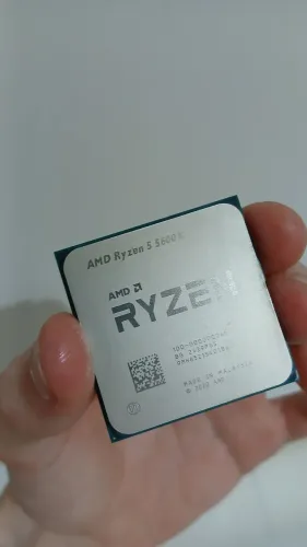 Ryzen 5 5600X