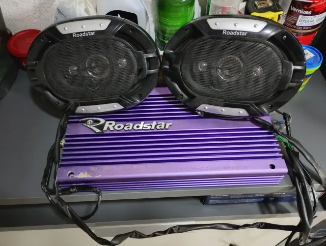 Vendo módulo Roadstar e par de TS