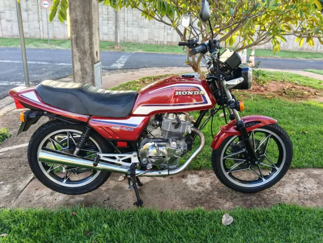 Cb 400
