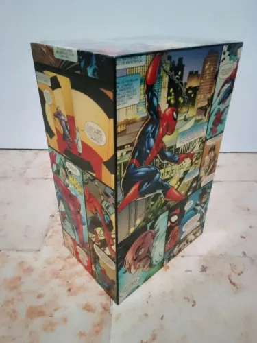 Caixa Box protetora quadrinhos HQs Homem Aranha MDF com forro + BRINDE