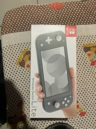Nintendo Switch Desblo? 256GB com jogos e Tinfoil por 12 meses
