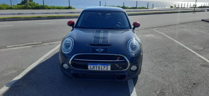 Mini Cooper S 2.0 Turbo 16V 3P Aut. 2015