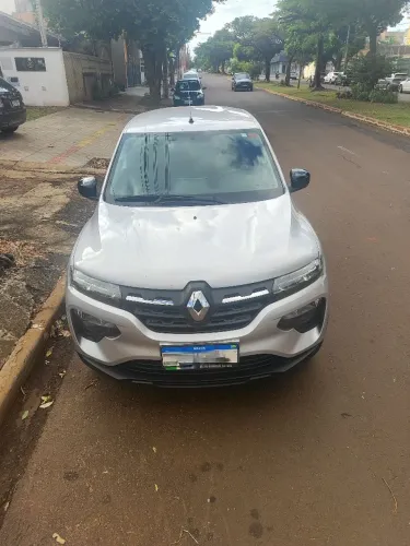 Renault Kwid Intense 1.0 Flex 12V 5P Mec. 2025