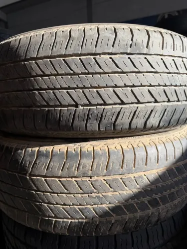 Pneus 265/65/17 marca Bridgestone