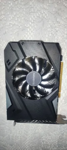 Placa de Vídeo GTX 1650 4GB