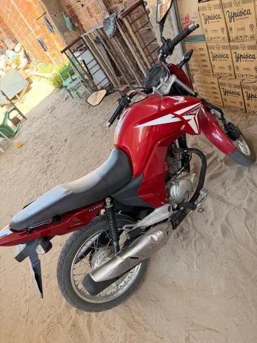 Titan 150