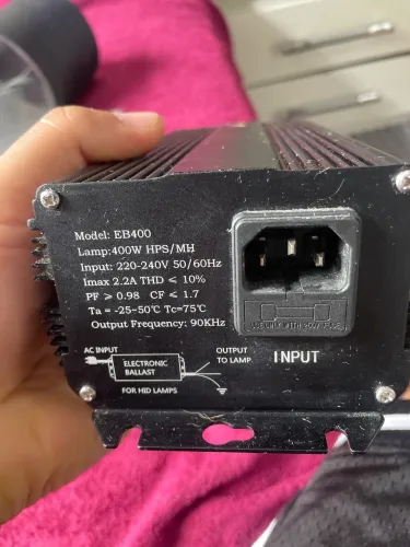 Reator eletrônico