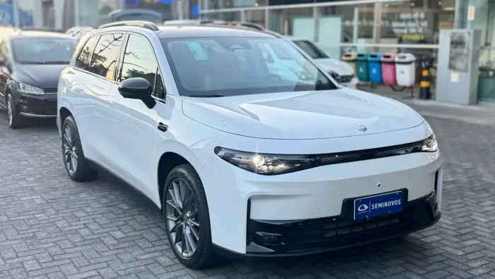 Leapmotor C10 REEV (Híbrido) 2026