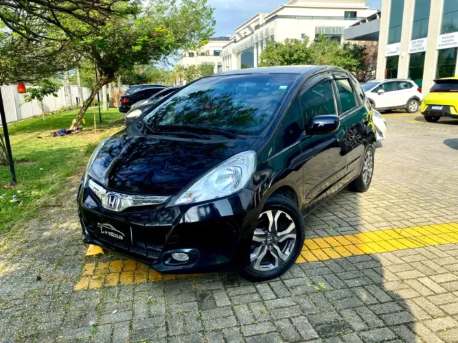 Honda Fit LX 1.4/ 1.4 Flex 8v/16v 5P Aut. 2013
